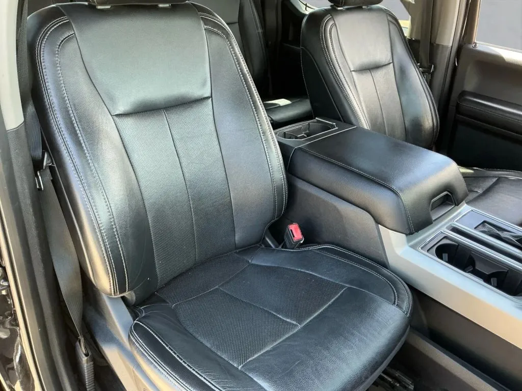 Ford F-150 photo 22