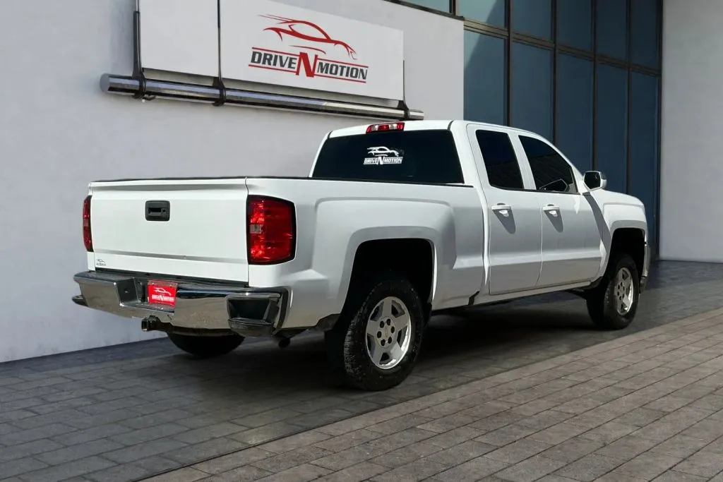 More photos of 2018 Chevrolet Silverado 1500 Double Cab LT Pickup 4D 6 1/2 ft at Drive N-Motion Greeley, CO