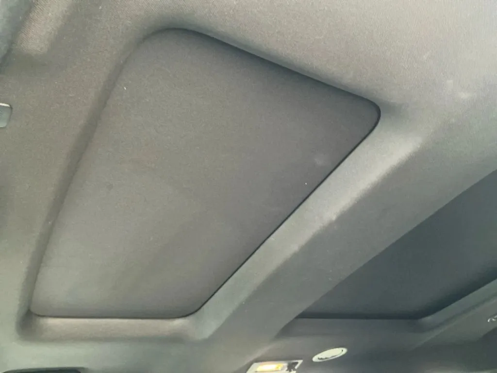 Ford Explorer photo 26