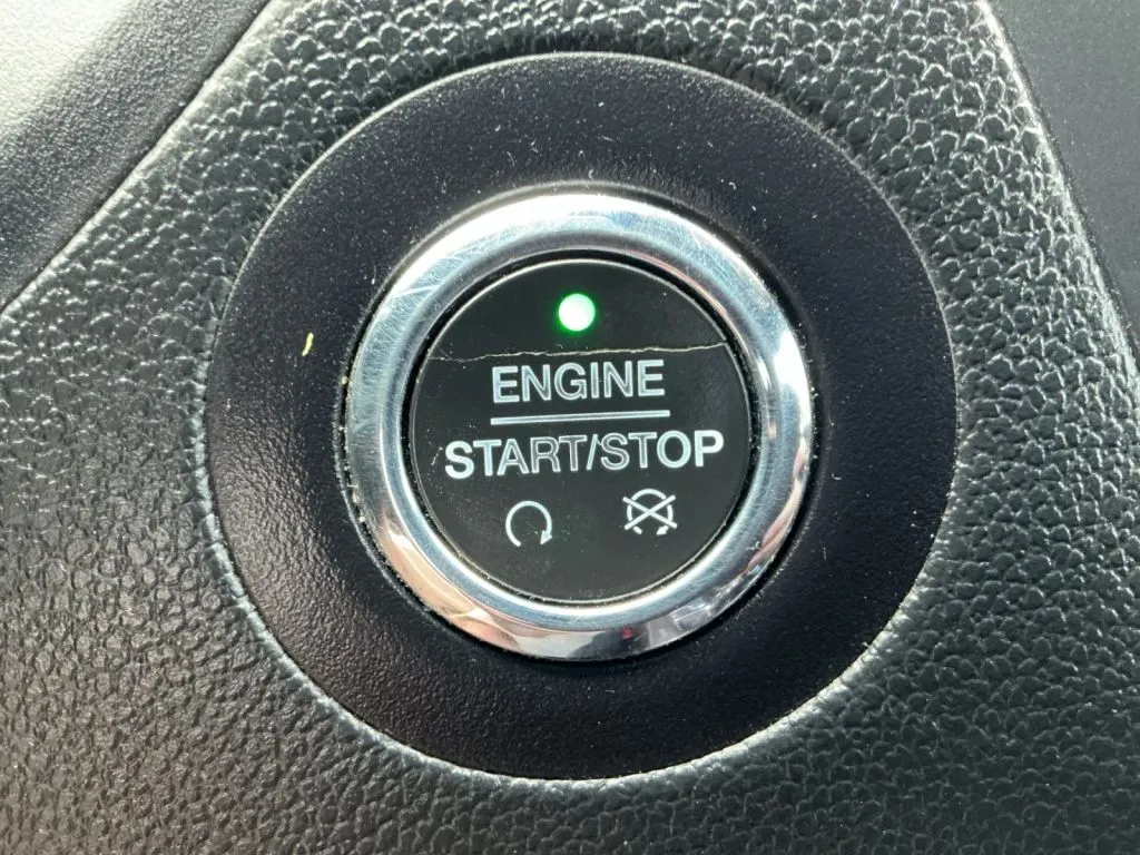 Ford Explorer photo 36