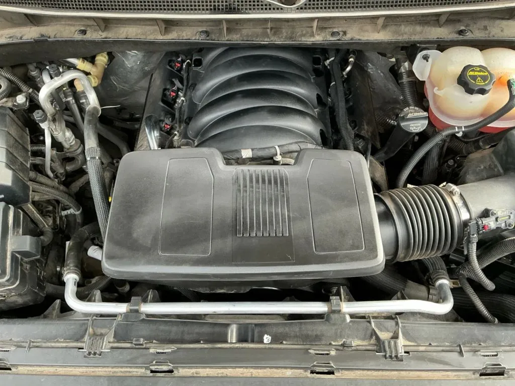 Chevrolet Tahoe photo 25