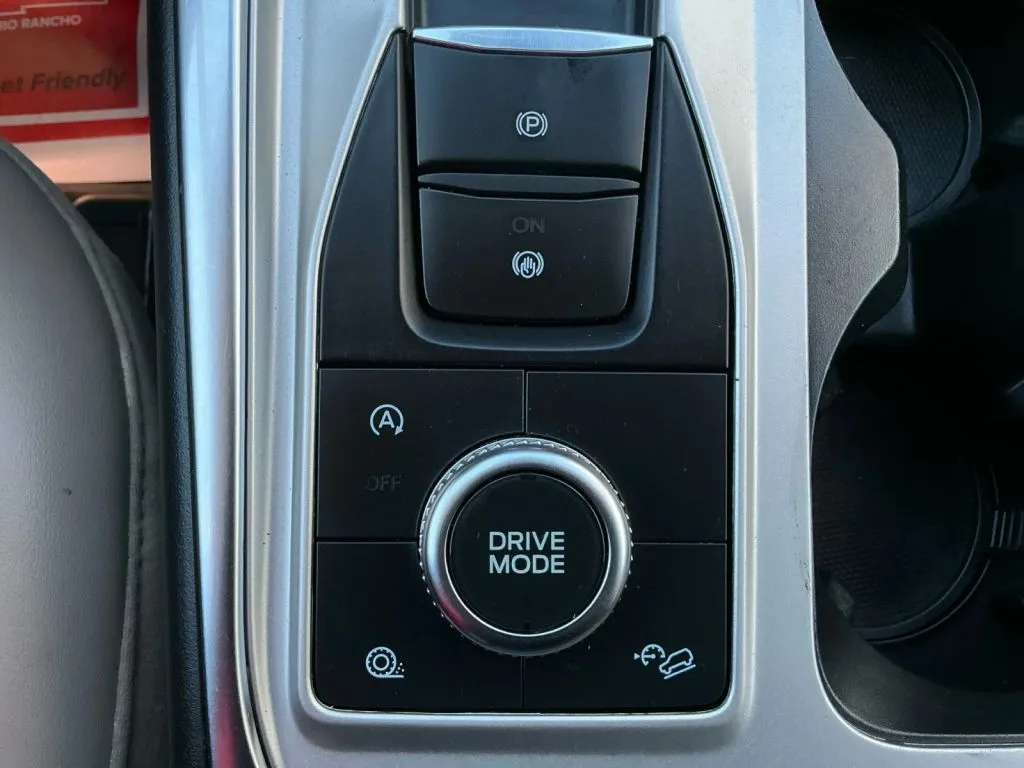 Ford Explorer photo 36