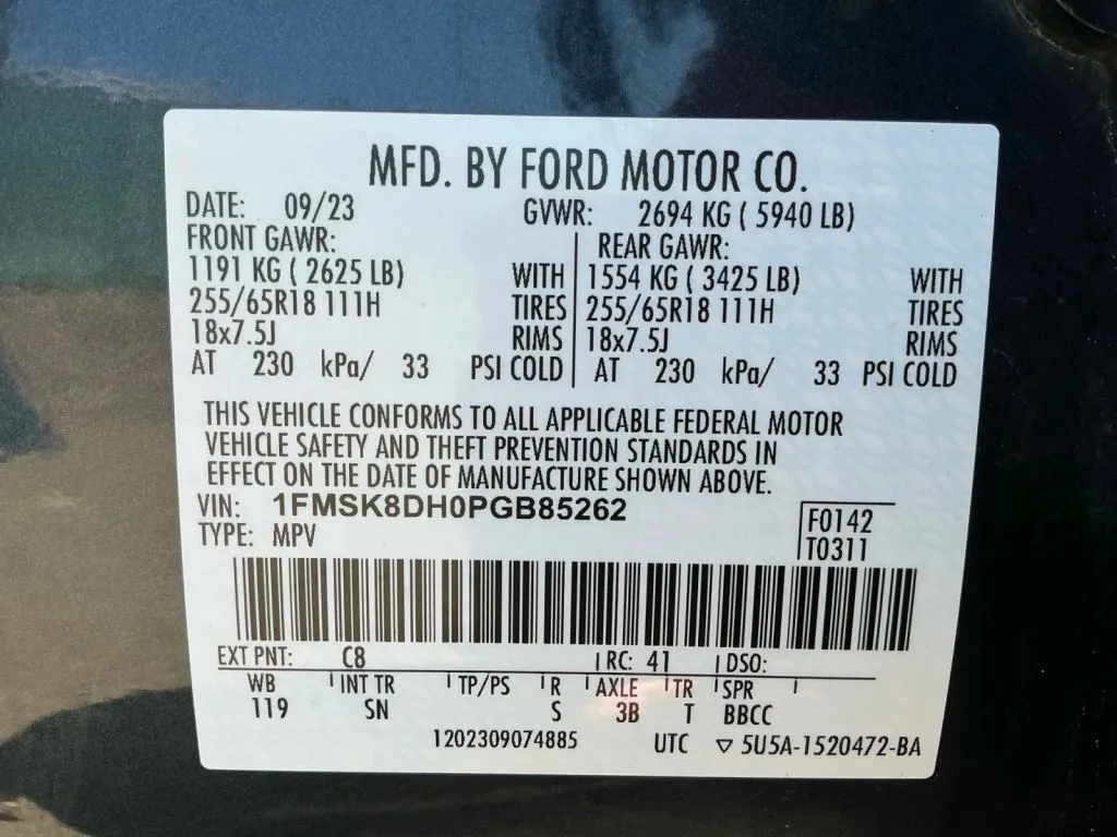 Ford Explorer photo 27