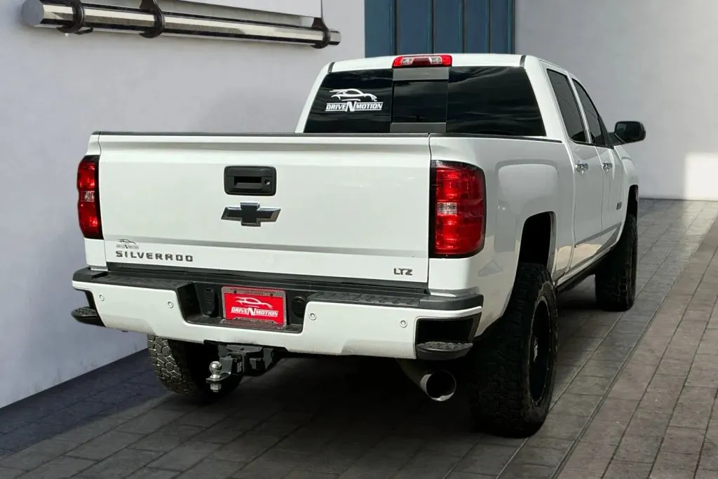 More photos of 2016 Chevrolet Silverado 2500 HD Crew Cab LTZ Pickup 4D 6 1/2 ft at Drive N-Motion Greeley, CO