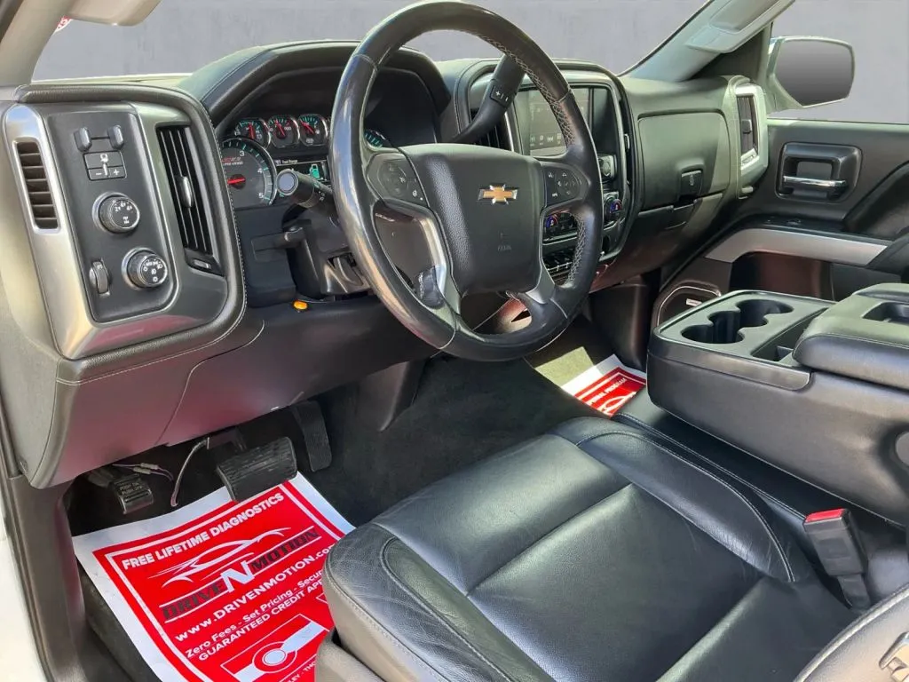 Chevrolet Silverado photo 13