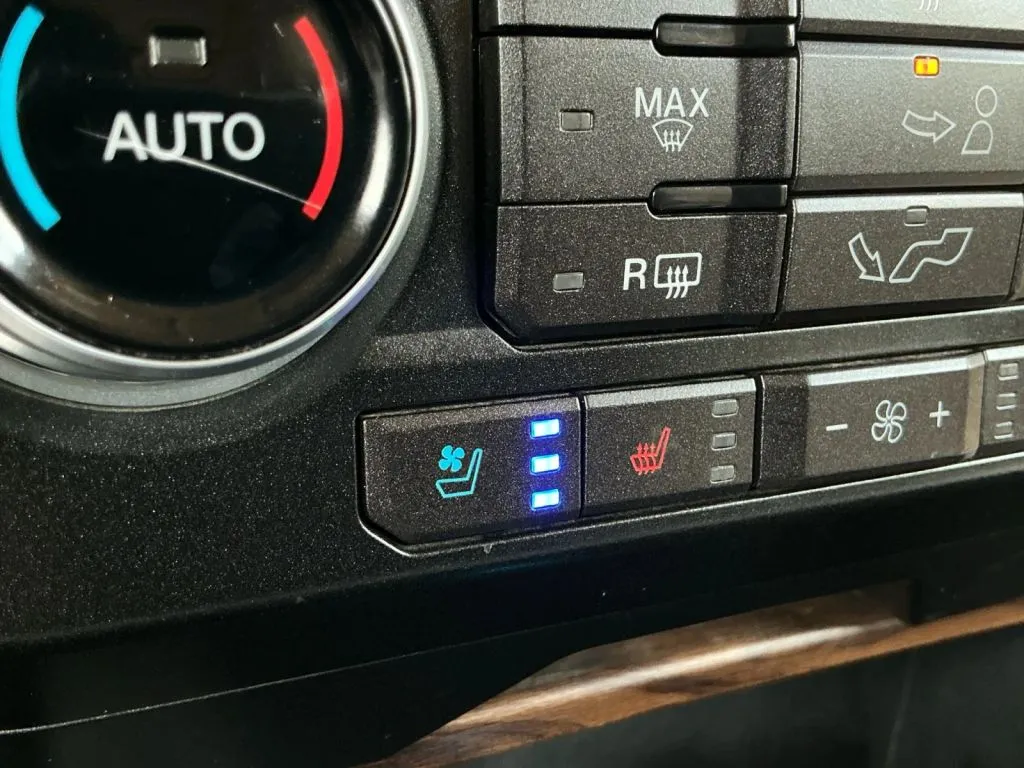 Ford F-150 photo 34