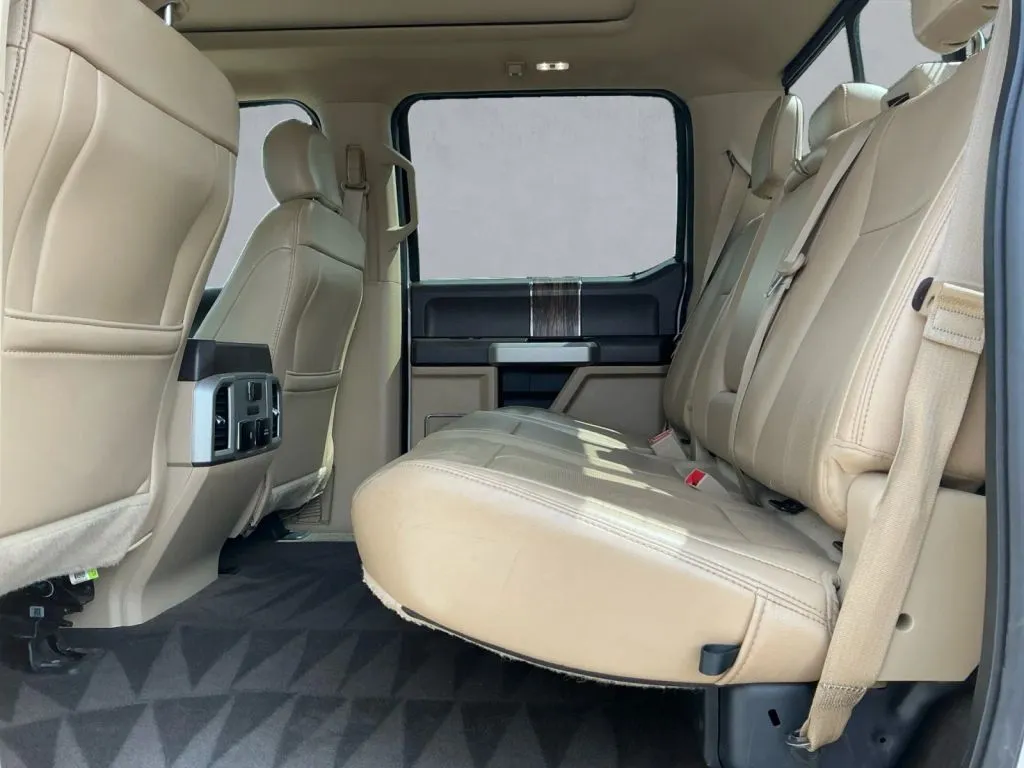 Ford F-150 photo 14