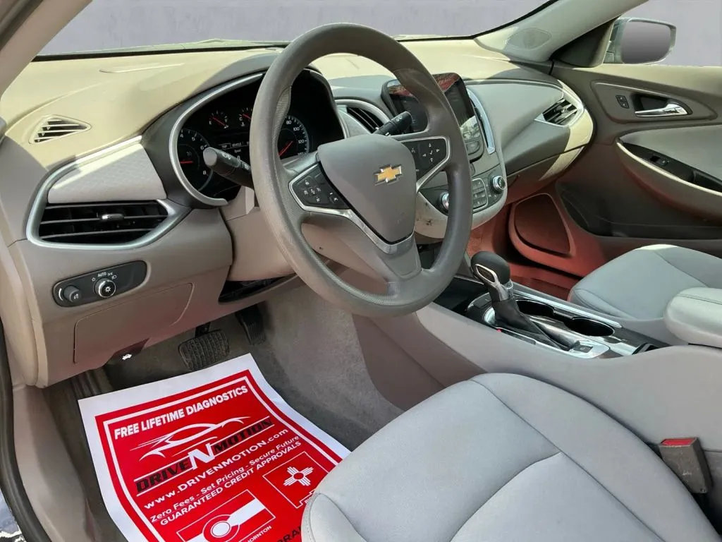 Chevrolet Malibu photo 13