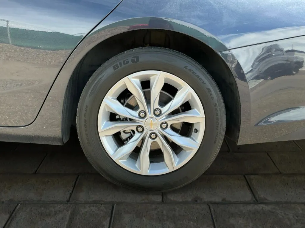 Chevrolet Malibu photo 17