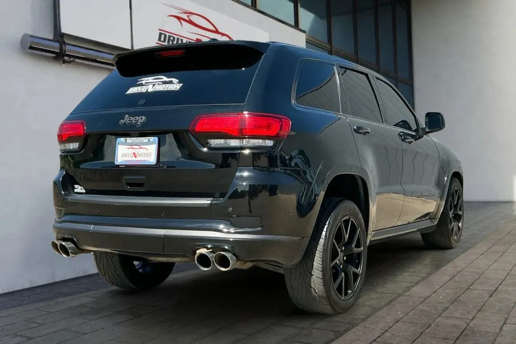 More photos of 2020 Jeep Grand Cherokee High Altitude Sport Utility 4D at Drive N-Motion Greeley, CO