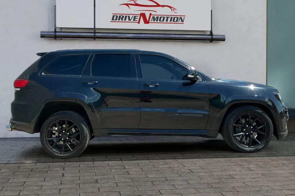 Another view of 2020 Jeep Grand Cherokee High Altitude Sport Utility 4D for sale in Greeley, CO at Drive N-Motion Greeley