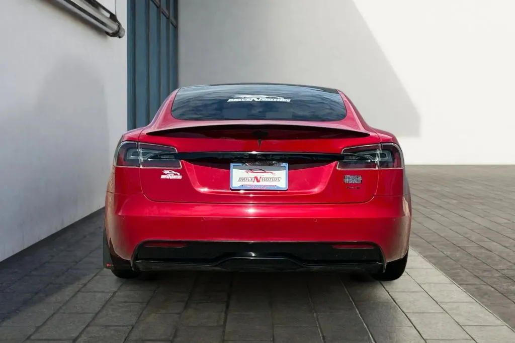 More photos of 2021 Tesla Model S Plaid Sedan 4D at Drive N-Motion Greeley, CO