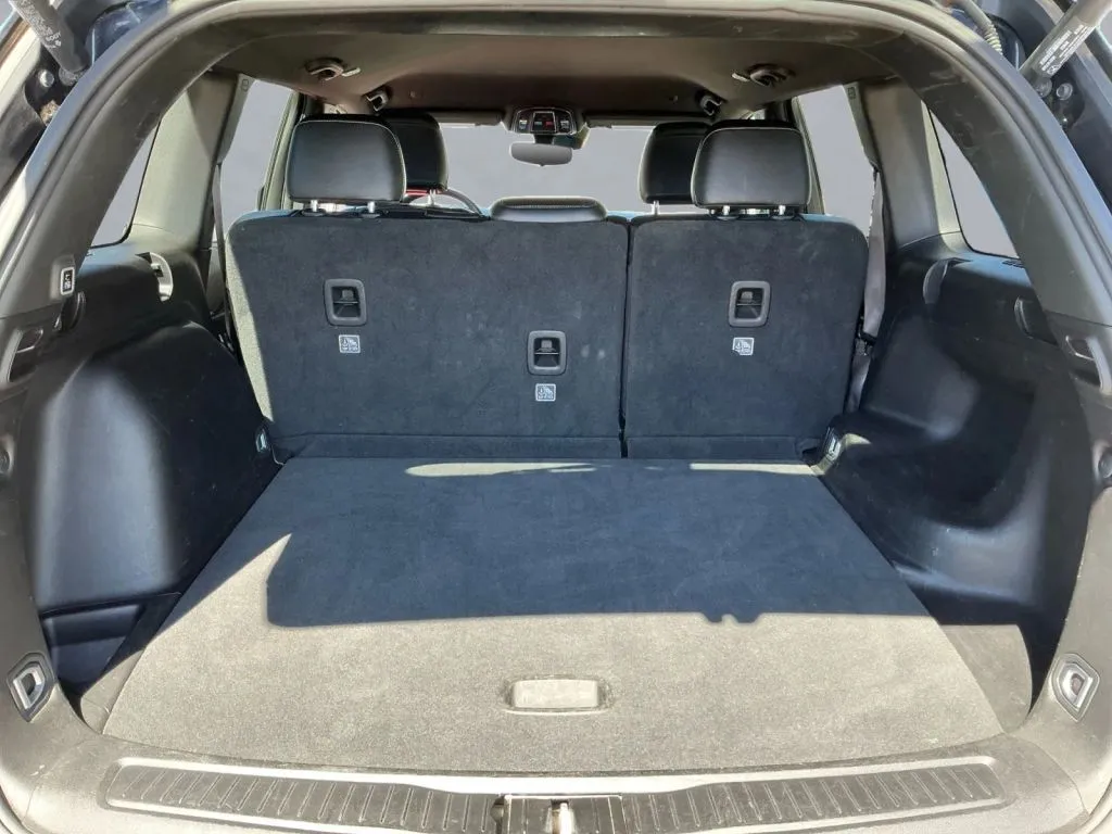 Jeep Grand Cherokee photo 19