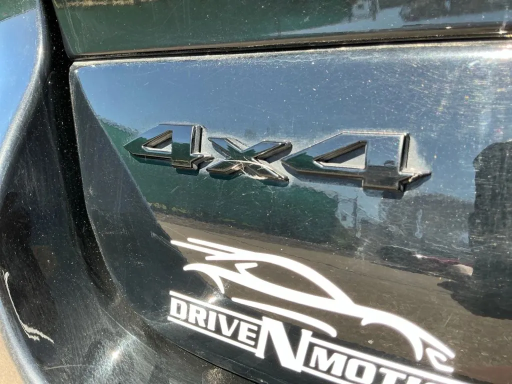 Jeep Grand Cherokee photo 36