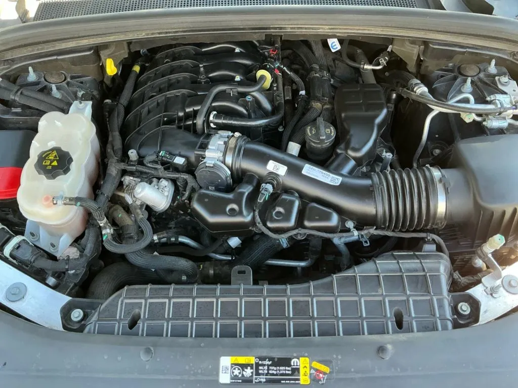 Jeep Grand Cherokee photo 23