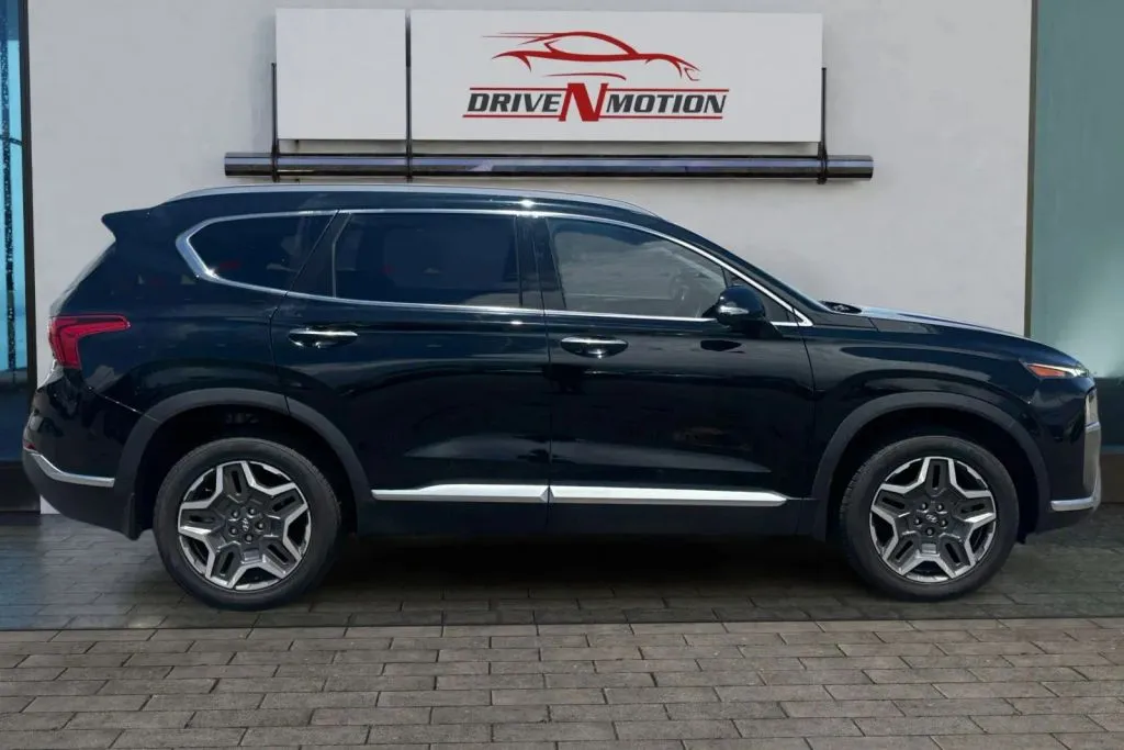 Photos of 2021 Hyundai Santa Fe Hybrid Limited Sport Utility 4D for sale in Greeley, CO at Drive N-Motion Greeley
