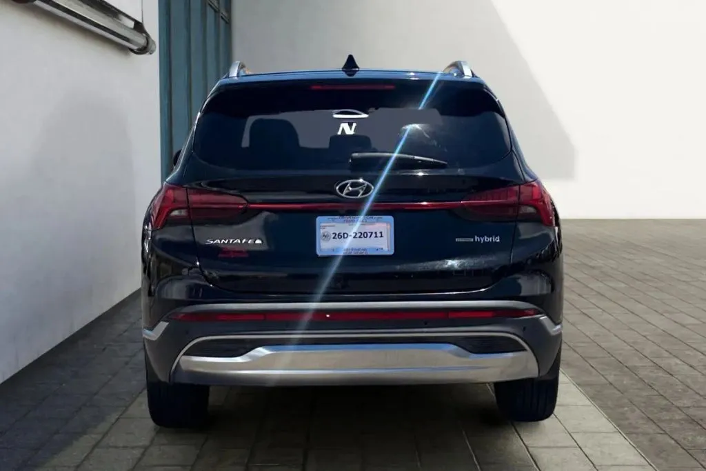 More photos of 2021 Hyundai Santa Fe Hybrid Limited Sport Utility 4D at Drive N-Motion Greeley, CO