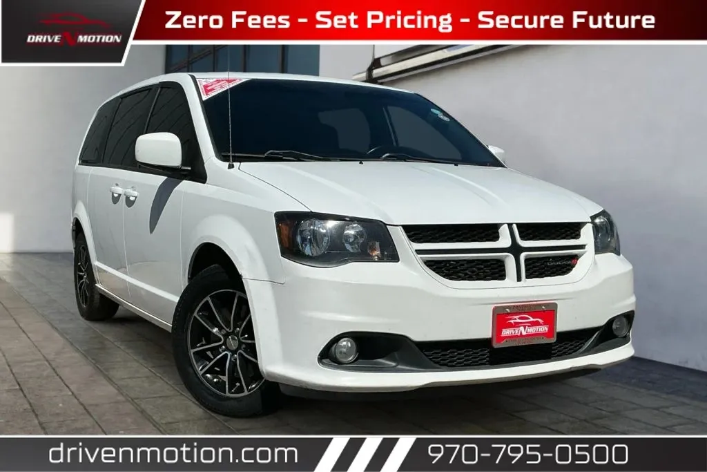 White 2019 Dodge Grand Caravan Passenger GT Minivan 4D for sale in Greeley, CO
