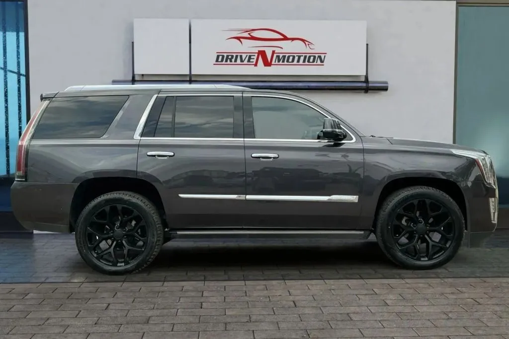 Another view of 2015 Cadillac Escalade Platinum Sport Utility 4D for sale in Greeley, CO at Drive N-Motion Greeley