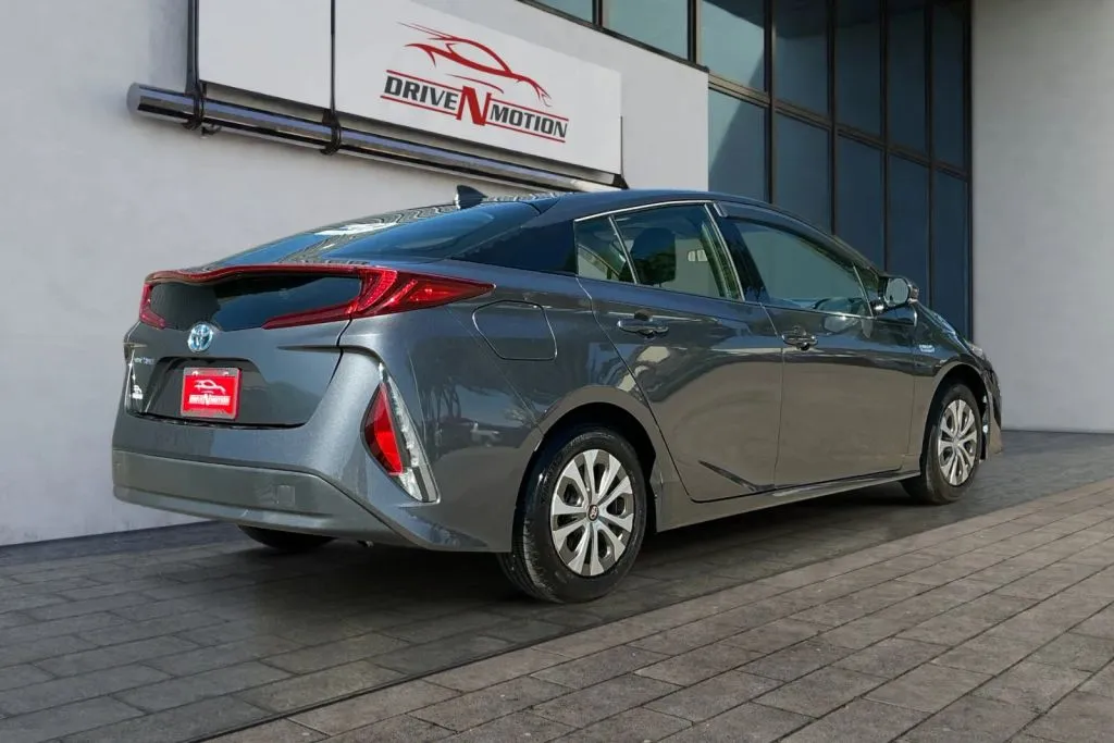 More photos of 2017 Toyota Prius Prime Plus Hatchback 4D at Drive N-Motion Greeley, CO