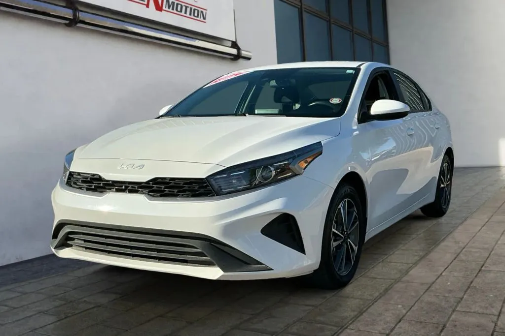 Kia Forte photo 7