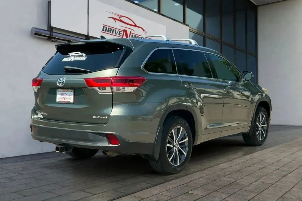 Another view of 2018 Toyota Highlander XLE Sport Utility 4D for sale in Greeley, CO at Drive N-Motion Greeley