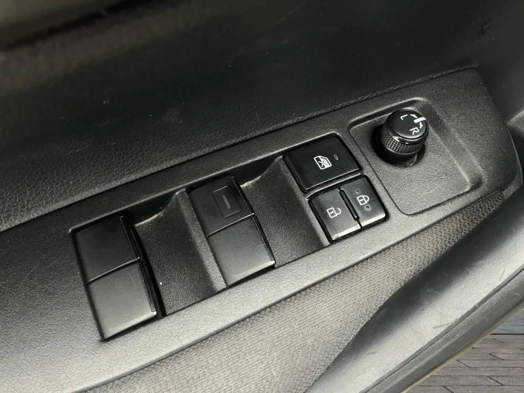 Toyota Corolla photo 11