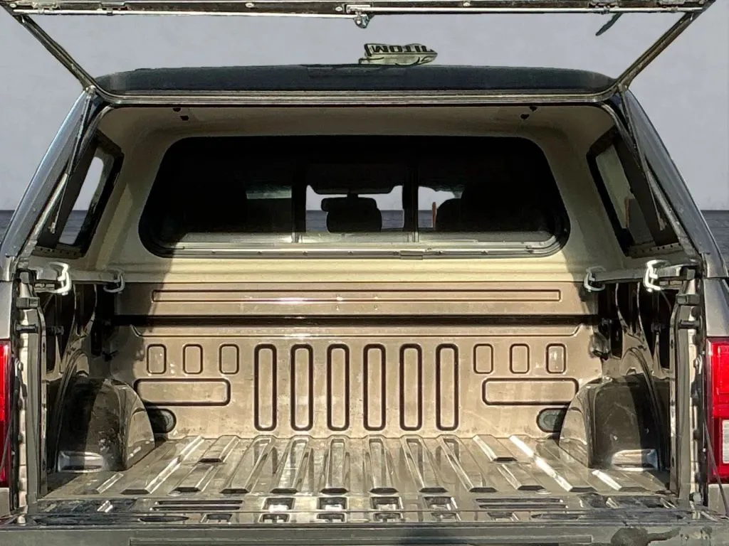 Ford F-150 photo 19