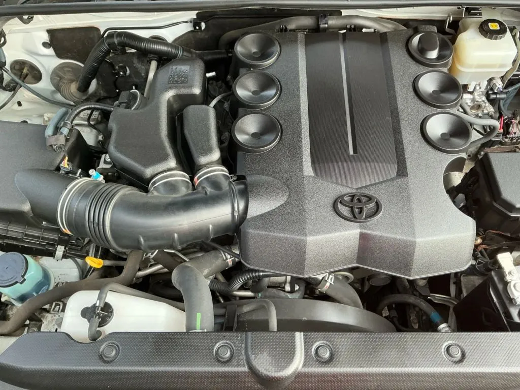 Toyota 4Runner photo 24