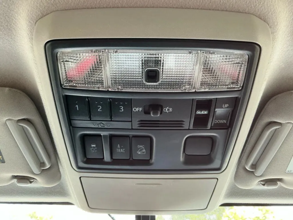 Toyota 4Runner photo 37
