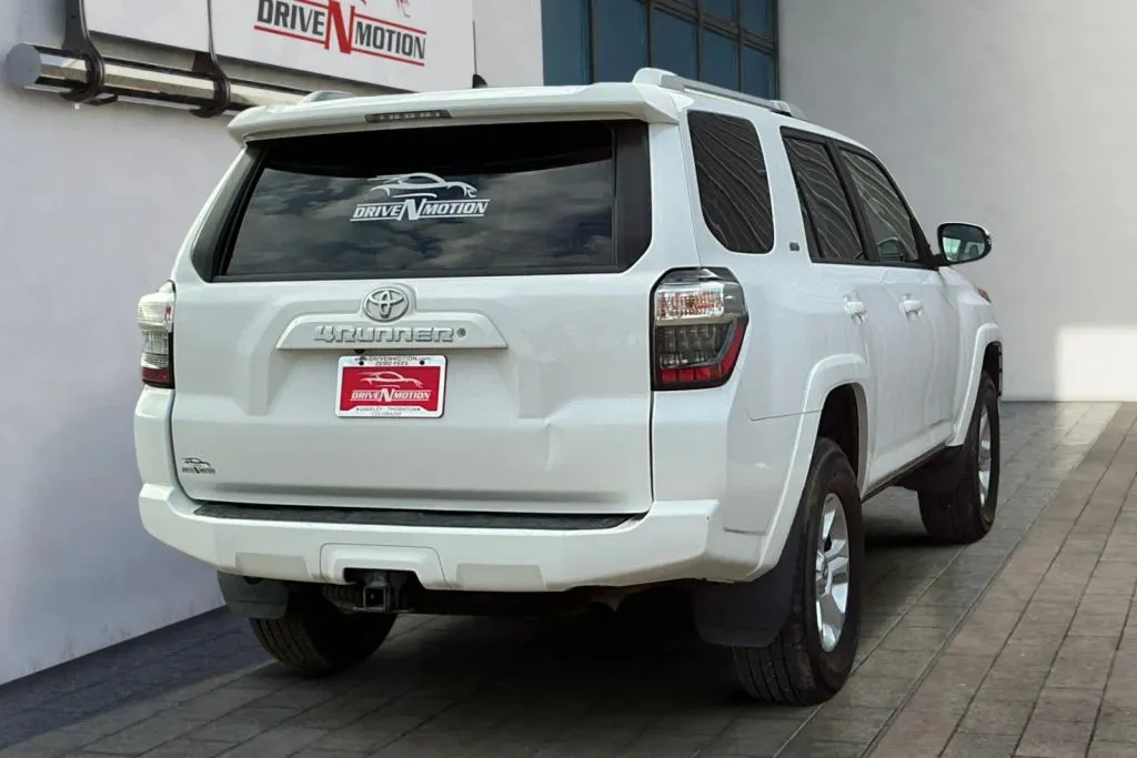More photos of 2018 Toyota 4Runner SR5 Premium Sport Utility 4D at Drive N-Motion Greeley, CO