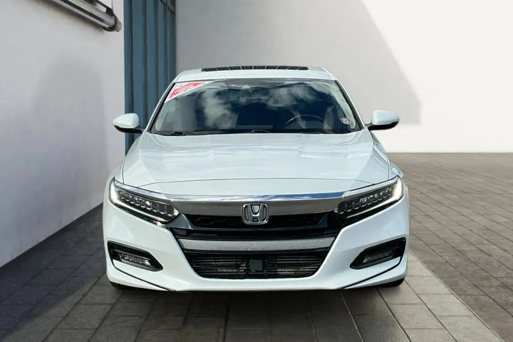 Honda Accord photo 8