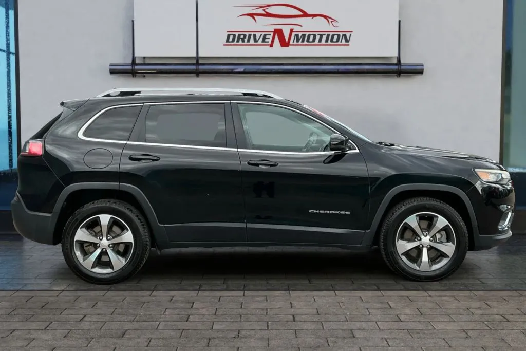 Another view of 2019 Jeep Cherokee Limited Sport Utility 4D for sale in Greeley, CO at Drive N-Motion Greeley