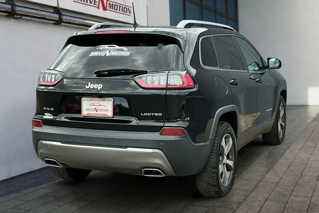 More photos of 2019 Jeep Cherokee Limited Sport Utility 4D at Drive N-Motion Greeley, CO