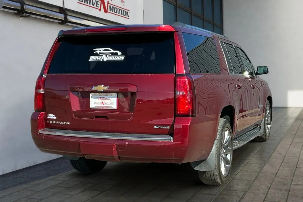 More photos of 2017 Chevrolet Suburban Premier Sport Utility 4D at Drive N-Motion Greeley, CO