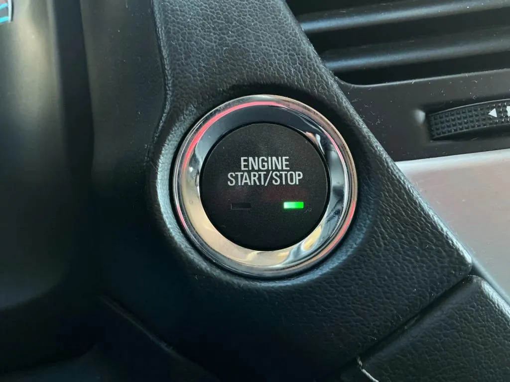 GMC Yukon XL photo 34