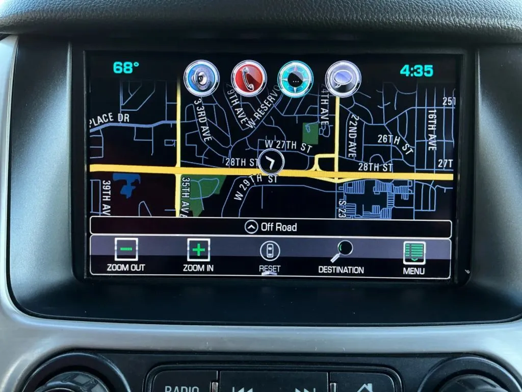 GMC Yukon XL photo 30