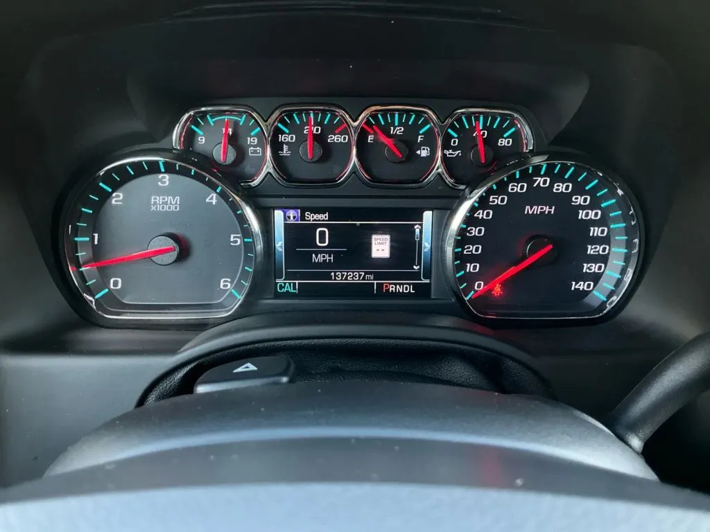 GMC Yukon XL photo 26