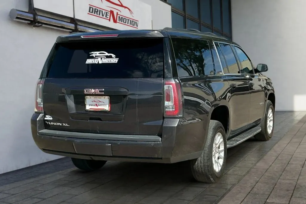 More photos of 2018 GMC Yukon XL SLT Sport Utility 4D at Drive N-Motion Greeley, CO