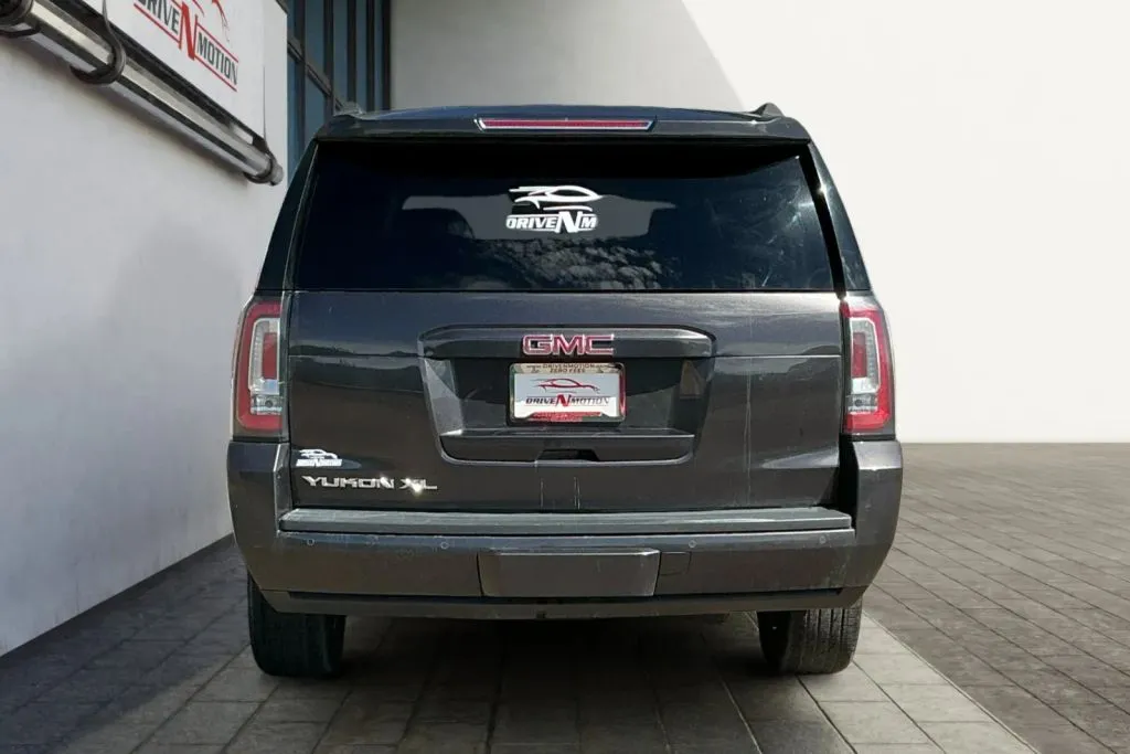 More photos of 2018 GMC Yukon XL SLT Sport Utility 4D at Drive N-Motion Greeley, CO