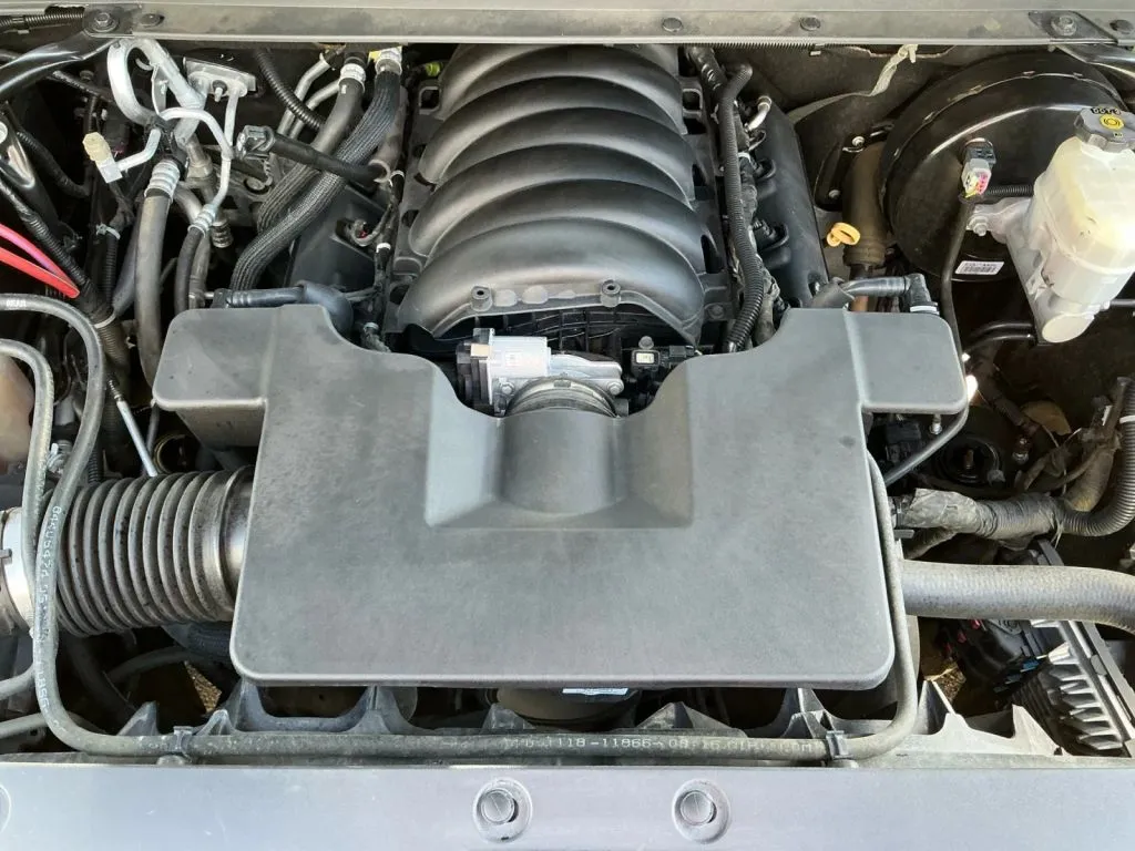 GMC Yukon XL photo 24