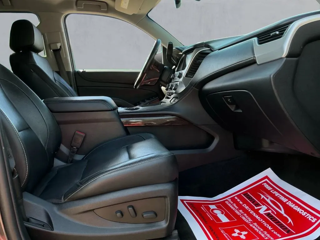GMC Yukon XL photo 22