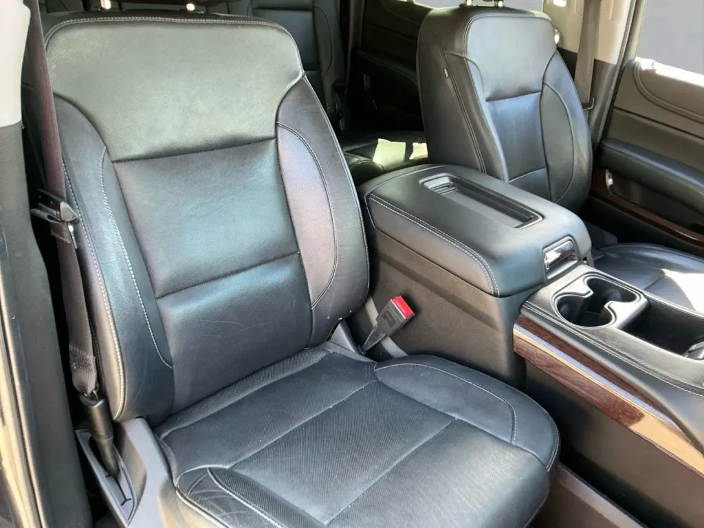 GMC Yukon XL photo 23