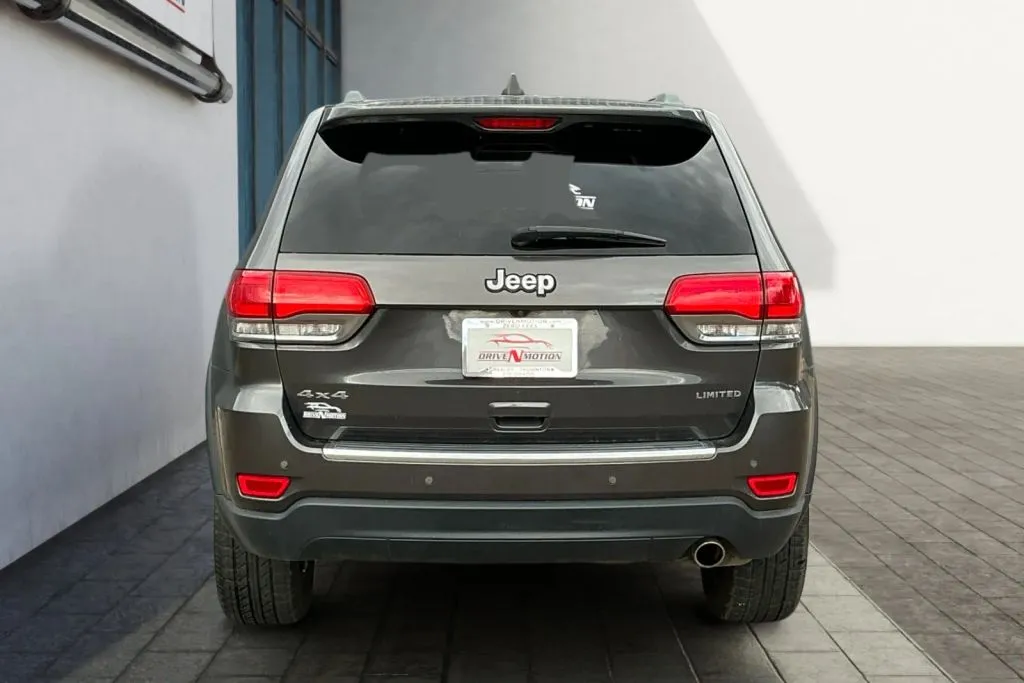 More photos of 2018 Jeep Grand Cherokee Limited Sport Utility 4D at Drive N-Motion Greeley, CO