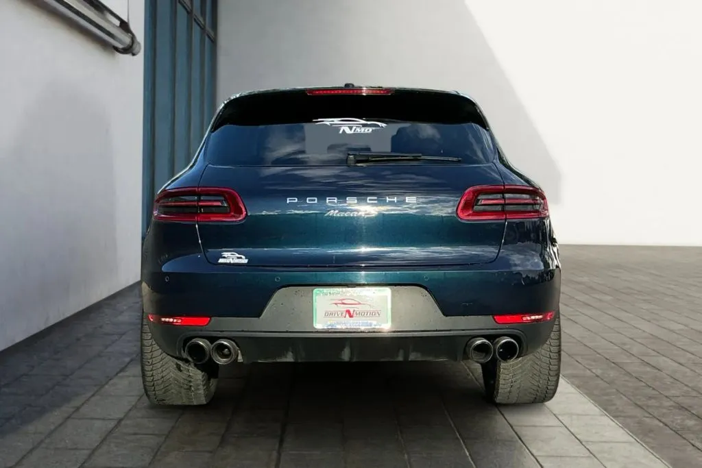 More photos of 2018 Porsche Macan S Sport Utility 4D at Drive N-Motion Greeley, CO