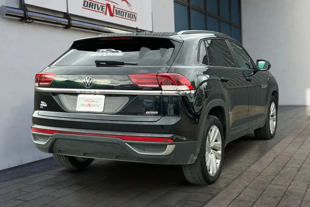 More photos of 2020 Volkswagen Atlas Cross Sport SE 4Motion w/Technology Sport Utility 4D at Drive N-Motion Greeley, CO