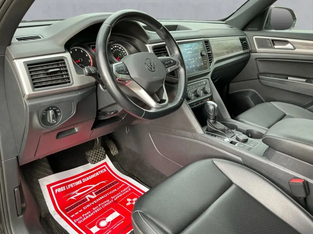 Volkswagen Atlas Cross Sport photo 13