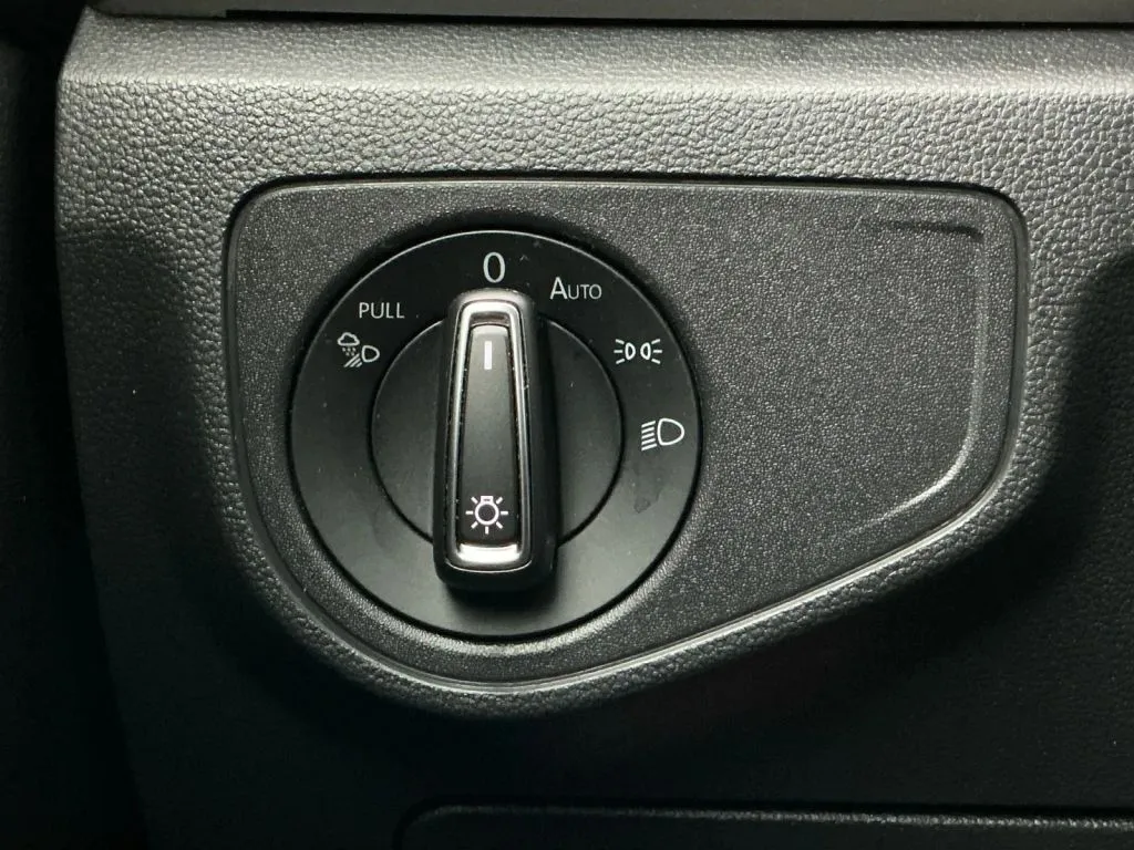 Volkswagen Atlas Cross Sport photo 35