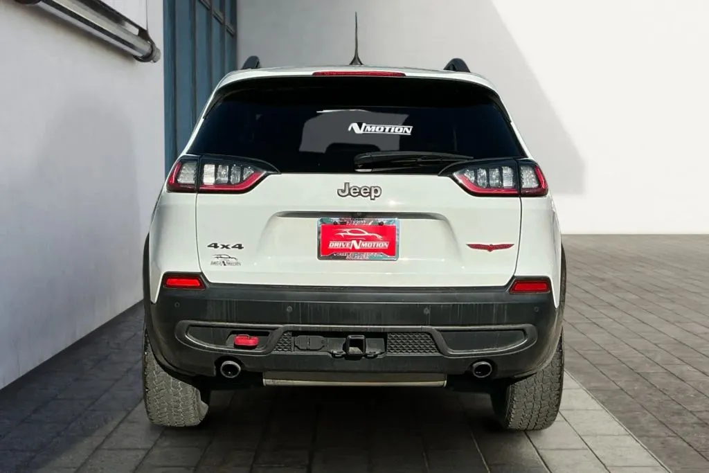 More photos of 2020 Jeep Cherokee TrailHawk Sport Utility 4D at Drive N-Motion Greeley, CO