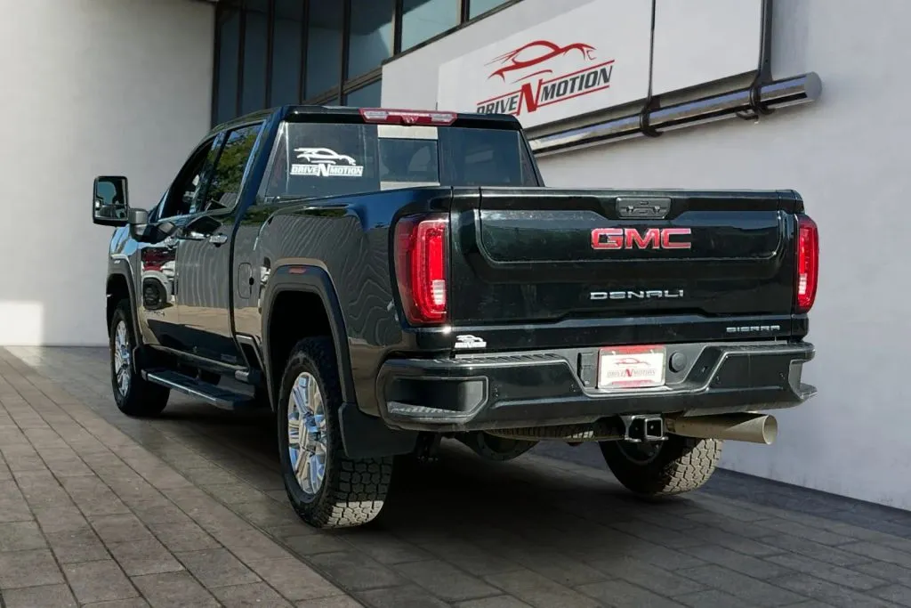 GMC Sierra photo 6